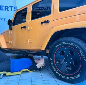 Kalla Kars Sediakan Electric Foot Step, Pengguna Jeep Semakin Nyaman