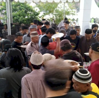 Berkah Ramadhan, Wabup Soppeng Undang Masyarakat Buka Puasa