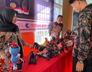 Rutan Pinrang Pamerkan Kerajinan Tangan Warga Binaan