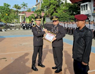 Puncak HBP ke-60, Lapas Narkotika Samarinda Terima Penghargaan dari Kakanwil Kemenkumham
