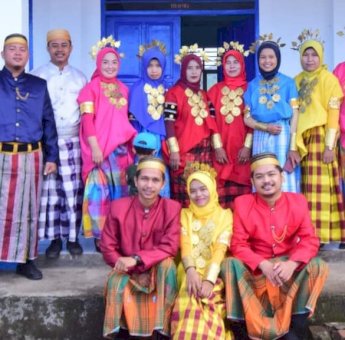 Ulang Tahun ke-161 Jeneponto, SMPN 6 Bontoramba Gelar Upacara Bendera Dengan Pakaian Adat