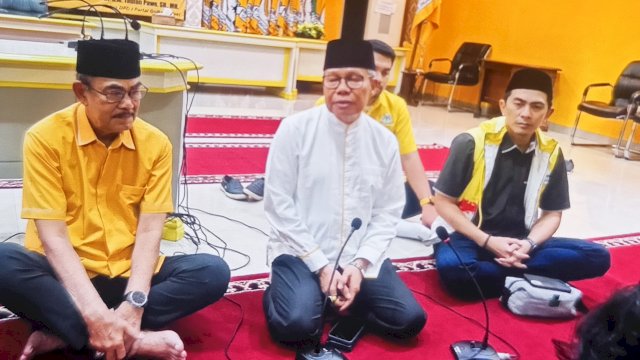 Ketua DPD I Golkar Sulsel, Taufan Pawe saat menghadiri acara buka puasa bersama di Kantor DPD I Golkar Sulsel, Jalan Botolempangan, Makassar, Rabu (3/4/2024). (Foto: Istimewa)