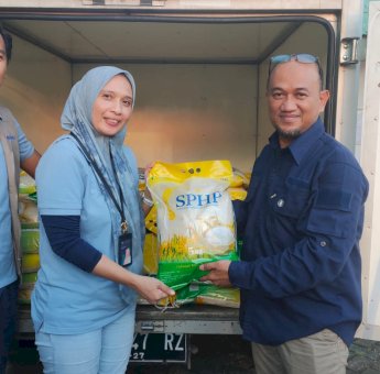 IKA SMANSA Makassar Gelar Pasar Murah, Andi Ina Harap Dapat Ringankan Beban Masyarakat