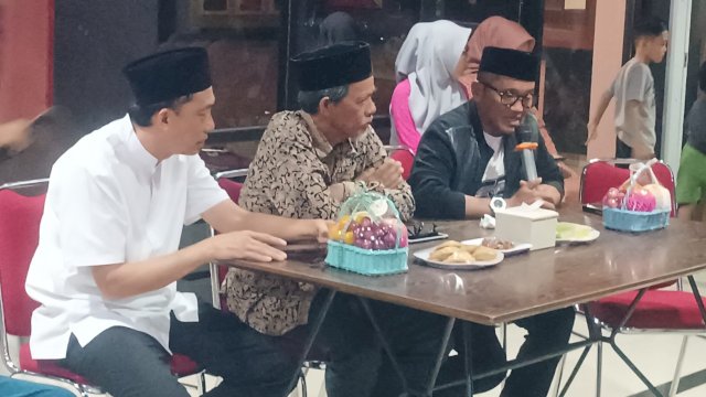 Ket : Rahmat Sjamsu Alam saat deklarasi siap maju di Pilwalkot Parepare