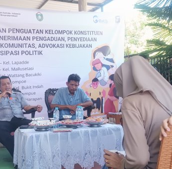 BaKTI dan YLP2EM Parepare Gelar Penguatan Kelompok Konstituen Masagenae untuk Perlindungan Sosial dan Advokasi Kebijakan