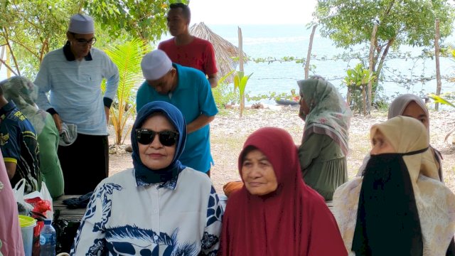 Objek Wisata Pantai Sori Nehe. (Foto: M. Dahlan Abubakar)