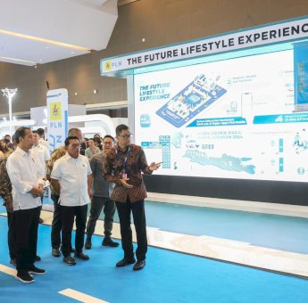 Dirut PLN Paparkan Kesiapan Ekosistem Kendaraan Listrik di Hadapan Presiden Jokowi