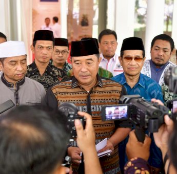 Pj Gubernur Ajak Ulama Gelar Doa Bersama Hadapi Bencana Alam di Sulsel