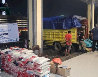 Pemerintah Pusat Kirim Bantuan 40 Ton Beras untuk Warga Terdampak Banjir dan Longsor di Sulsel