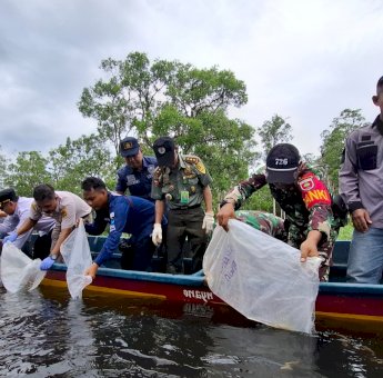 Satwa Endemik di Merauke Papua Selatan Dilepasliarkan ke Habitatnya
