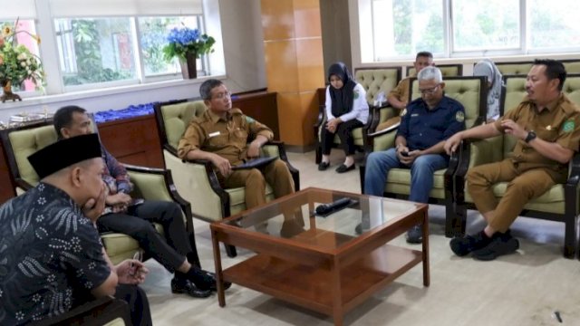 Suasana audiensi Pemerintah Kabupaten Kutai Kartanegara (Kukar) dengan KIP Kaltim, Selasa (07/05/2024). (Istimewa)