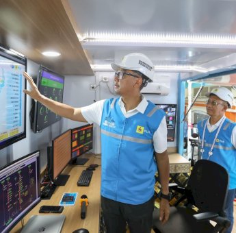 Dirut PLN Tinjau Posko Utama Kelistrikan KTT WWF, Pastikan Seluruh Sistem Kelistrikan di Bali Andal
