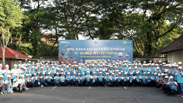 Antusiasme para personel PLN dalam menjaga keandalan listrik selama gelaran KTT WWF di Bali. (Istimewa)