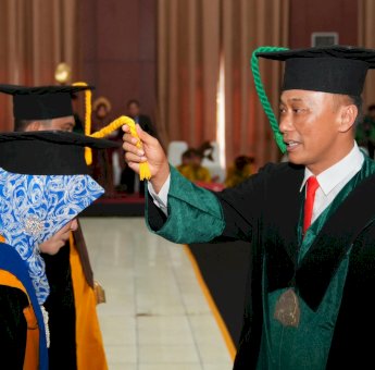 Pengukuhan Tiga Guru Besar UIN Alauddin, Rektor Hamdan: Prof Zudan Pemimpin yang Visioner