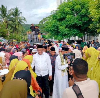 Daftar di PKN, Bakal Calon Bupati dan Wakil Bupati Buteng Sama-Amal Dikawal Ribuan Pendukung