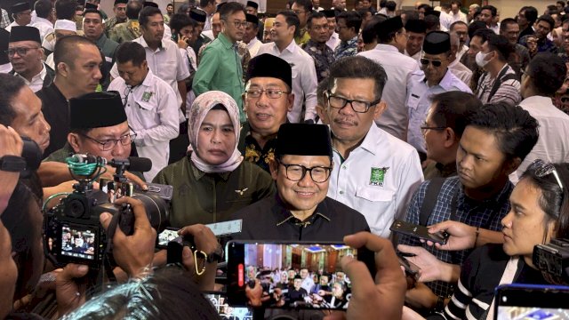 Ketua Umum PKB, Muhaimin Iskandar saat hadir dalam pembekalan bacakada Zona Sulawesi di Hotel Four Points by Sheraton, Jalan Andi Djemma, Makassar, Minggu (5/5/2024). (Foto: Istimewa)