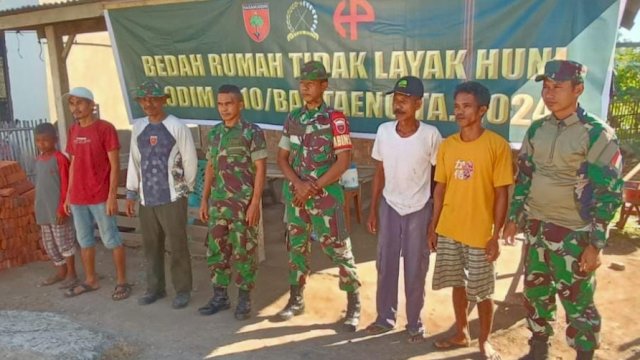 Kodim 1410 Bantaeng dan Huadi Group melakukan bedah Rumah Tidak Layak Huni (RTLH) di RT II, RK II, Dusun Kampalayya, Desa Pajukukang, Kecamatan Pajukukang, Kabupaten Bantaeng, Senin (13/5/2024). (Foto: Istimewa)