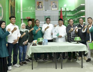 IAS Jadi Bacagub Sulsel Pertama yang Kembalikan Formulir di PKB