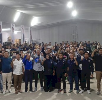 Achmad Ariady dan Ratusan Tim Deklarasi Dukung Tasming Hamid di Pilkada Parepare 2024