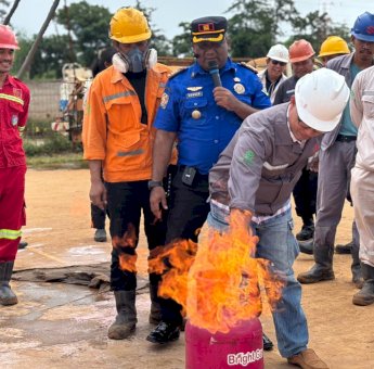 Gandeng Damkar Bantaeng, Huadi Group Gelar Latihan Tanggap Darurat