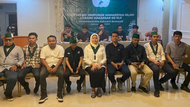 Suasana Konferensi XLII HMI Cabang Makassar, di Ball Room Marina Beach Hotel Cafe Ombak Makassar, kemarin. (Dok. Istimewa)