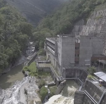 Gunakan REC, PLN Dukung Pelaku Industri dan Bisnis di Sulawesi Hasilkan Produk dari Energi Hijau