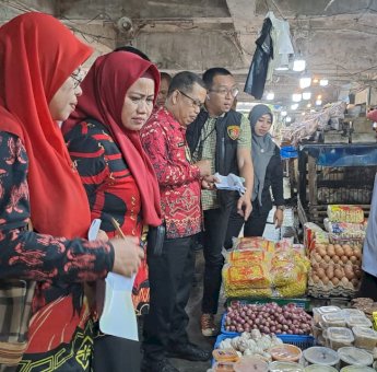 Jelang Idul Adha, TPID Gowa Cek Stok dan Harga Bahan Pokok di Pasar Tradisional