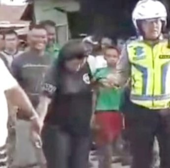 Berkendara Dalam Keadaan Mabuk, Seorang Wanita di Merauke Tabrak Pejalan Kaki Hingga Tewas