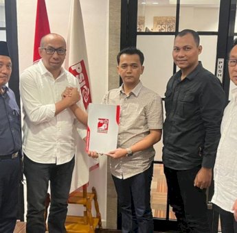 Bakal Calon Bupati Merauke Hendrikus Mahuze Kantongi Surat Tugas PSI