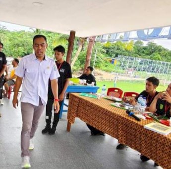 Lahirkan Wasit Lokal Berlisensi, Desa Selerong Kukar Gelar Coaching Clinic Wasit Sepak Bola