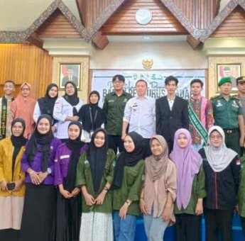 Pj Wali Kota Akbar Ali Lantik Pengurus IKADA Parepare