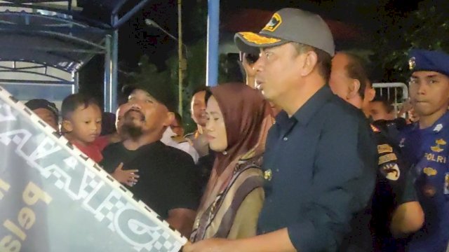 Pj Wali Kota Akbar Ali Lepas Pemudik Gratis di Pelabuhan Ajatappareng