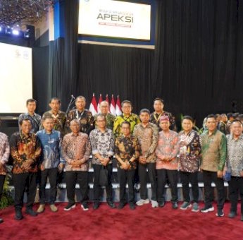 Pj Wali Kota Parepare Hadiri Rakernas Apeksi XVII di Balikpapan