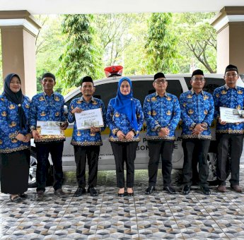 Serahkan Armada Kesehatan, Indah Harap Layanan Semakin Berkualitas