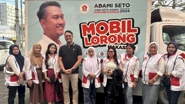 Bakal Calon Wali Kota Makassar, Andi Seto Asapa resmi me-launching Mobil Lorong untuk melayani warga dalam keadaan darurat dengan gratis selama 24 jam. (Foto: Istimewa)