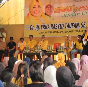 Menyapa Watang Soreang, Erna Rasyid Taufan Tegaskan Komitmen Teruskan Pembangunan Parepare