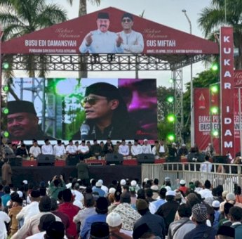 Ribuan Warga Kukar Mengaji Bersama Bupati Edi