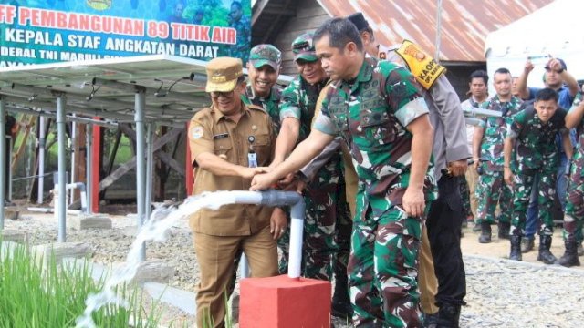 Sumur Bor tenaga matahari yang berada di Desa Sumber Sari, Kutai Kartanegara. (Istimewa)