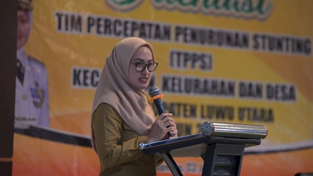 Bupati Luwu Utara Indah Putri Indriani saat membuka Orientasi tim percepatan penurunan Stunting (TPPS) Luwu Utara.