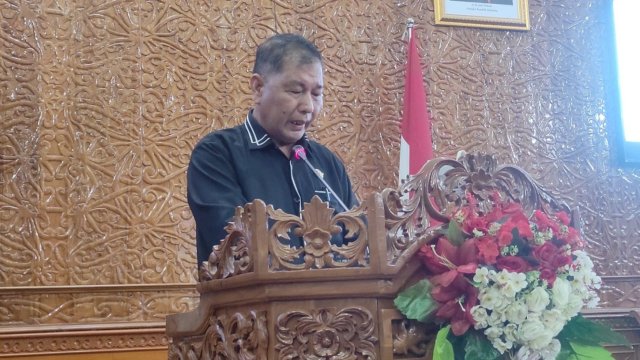 Juru Bicara Fraksi Golkar DPRD Kutim, Arang Jau. (Istimewa)