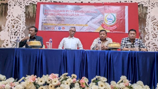 Sekretariat DPRD Makassar menggelar sosialisasi Perda Nomor 1 Tahun 2012 tentang Pendidikan Baca Tulis Al-Qur’an di Hotel Sarison, Jalan Perintis Kemerdekaan, Makassar, Minggu (23/6/2024). (Foto: Istimewa)
