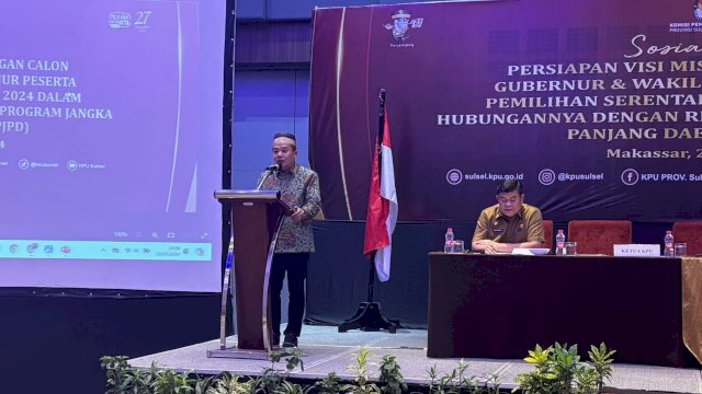KPU Sulsel menggelar sosialisasi persiapan visi misi calon gubernur dalam kaitannya dengan RPJPD di Hotel Four Points by Sheraton, Jalan Andi Djemma, Makassar, Selasa (23/7/2024). (Foto: Istimewa)