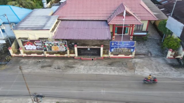 Potret Kantor Kecamatan Anggana dari udara. (dok. Kontributor)