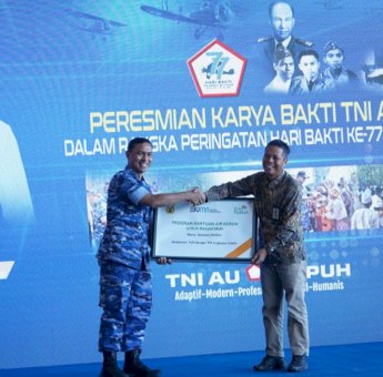 Jelang HUT RI, PLN dan TNI AU Kolaborasi Bangun Sarana Air Bersih Untuk Masyarakat di Maros