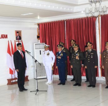 Pj Gubernur Papua Selatan Kukuhkan 54 Anggota Paskibra HUT RI ke-79