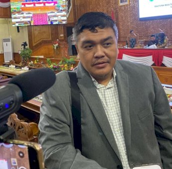 Reses di Kampung Jawa Kutim, Hepnie: Warga Keluhkan Kondisi Jalan dan Rumah Ibadah