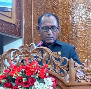 Ubaldus Badu Sampaikan Catatan Penting Terhadap Raperda Pertanggungjawaban APBD Kutim TA 2023