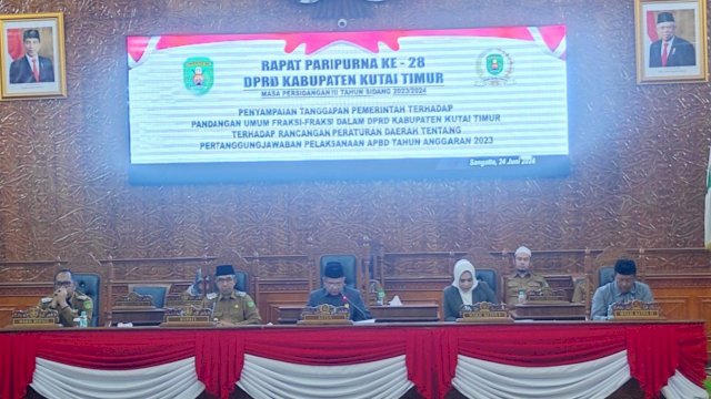 Rapat Paripurna ke-28 DPRD Kutai Timur, membahas terkait Tanggapan Pemerintah atas Pandangan Umum Fraksi terhadap Raperda Pertanggungjawaban Pelaksanaan APBD TA 2023.Senin (24/06/2024). (Istimewa)