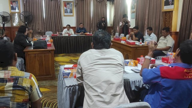 Rapat Dengar Pendapat yang digelar oleh DPRD Kutai Timur dengan PC FSP KEP SPSI dan PT Anugerah Energitama, Senin (01/07/2024). (Istimewa)