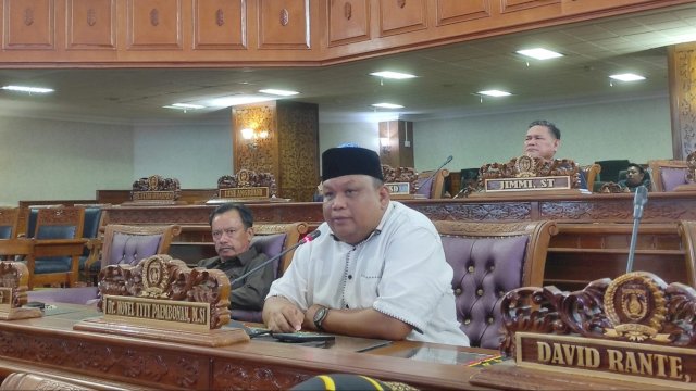 Anggota DPRD Kutai Timur Agusriansyah Ridwan, saat menghadiri Rapat Paripurna. (Istimewa)